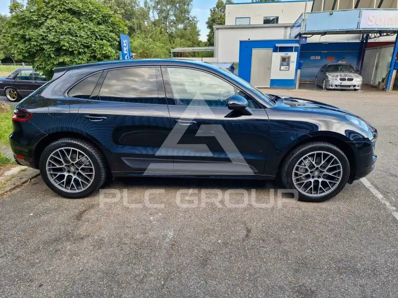 2015 Porsche MACAN