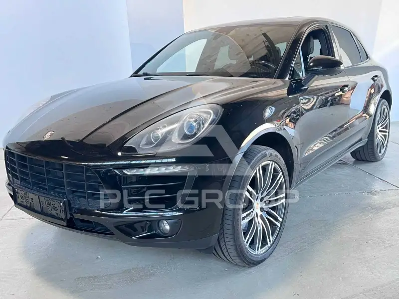 2015 Porsche MACAN