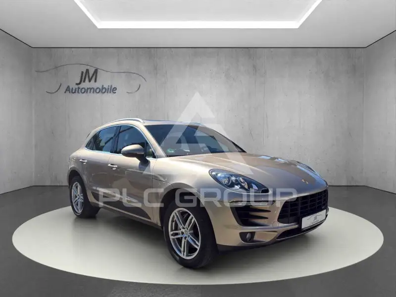 2015 Porsche MACAN