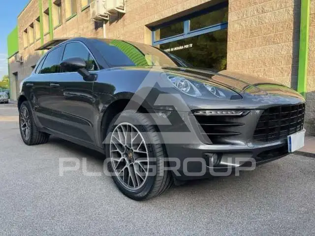 2015 Porsche MACAN