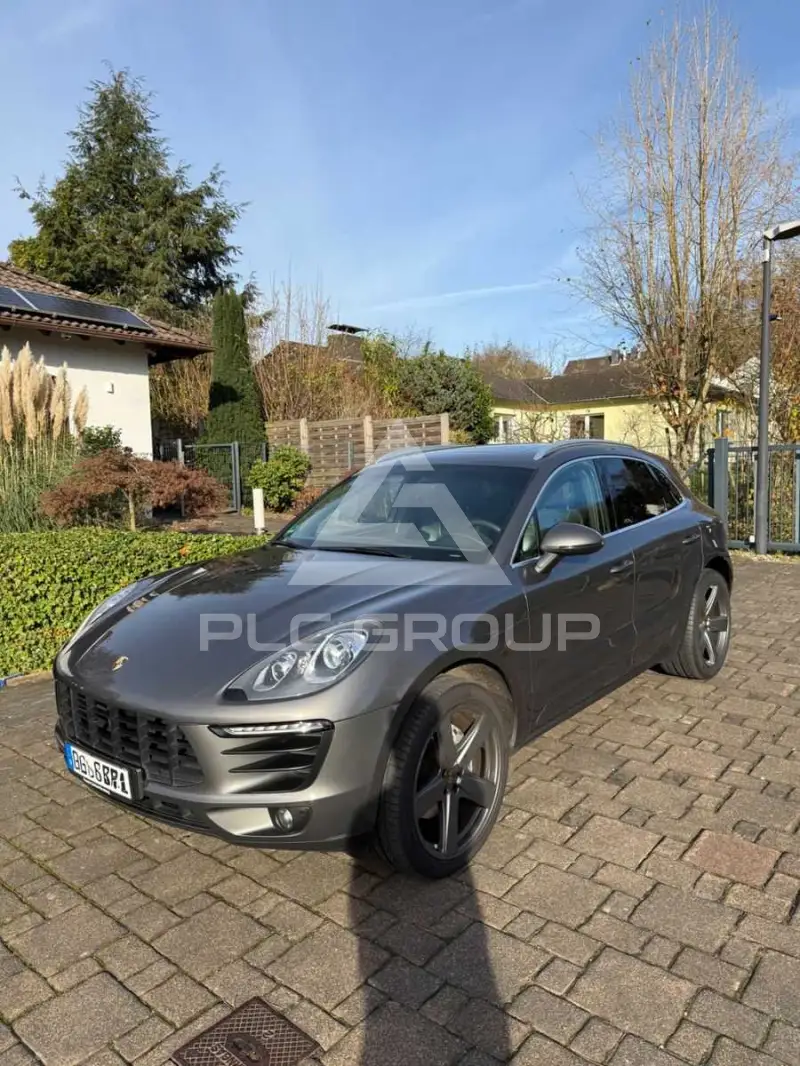 2015 Porsche MACAN
