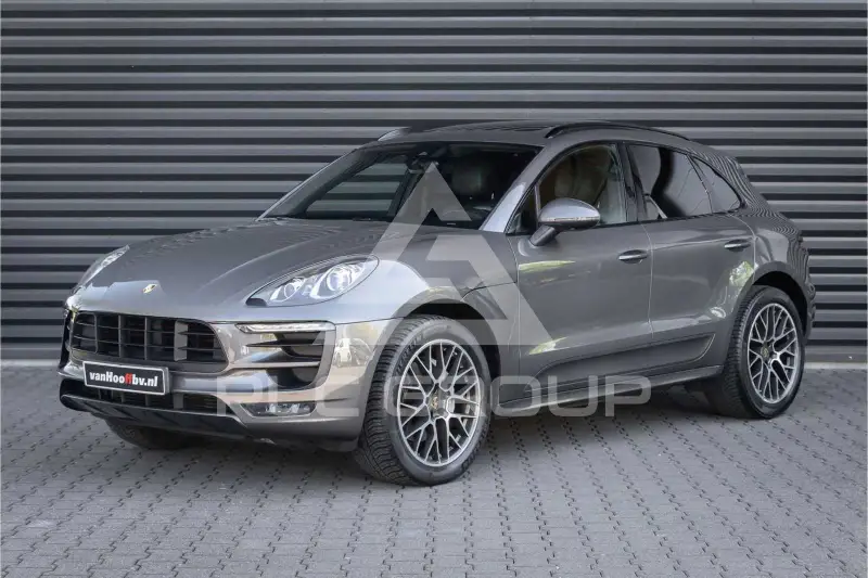 2015 Porsche MACAN