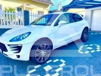 2015 Porsche MACAN