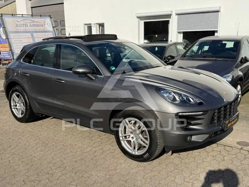 2015 Porsche MACAN