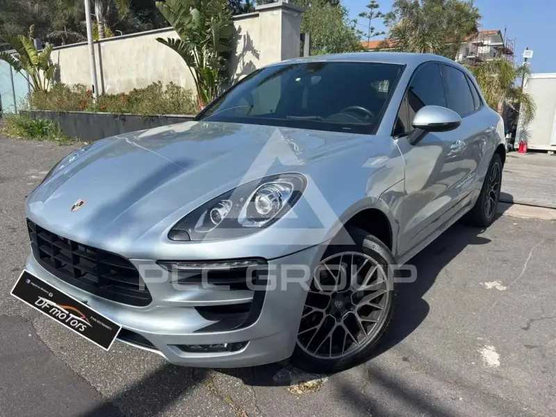 2015 Porsche MACAN
