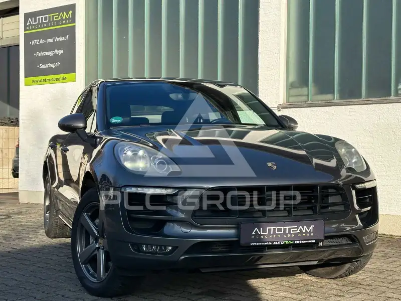 2015 Porsche MACAN