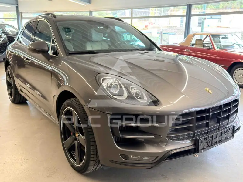 2015 Porsche MACAN