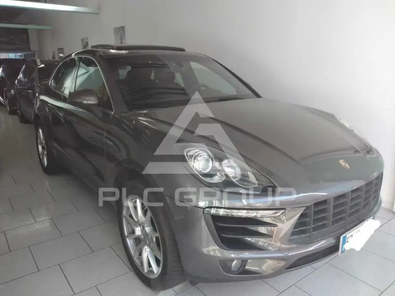 2015 Porsche MACAN