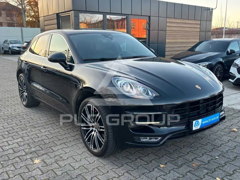 2015 Porsche MACAN