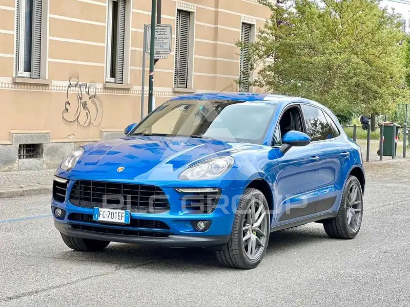 2015 Porsche MACAN