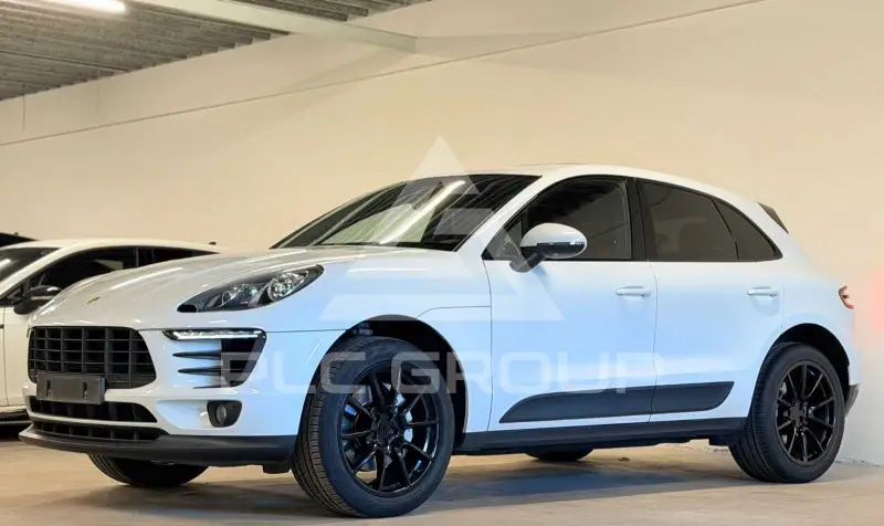 2015 Porsche MACAN
