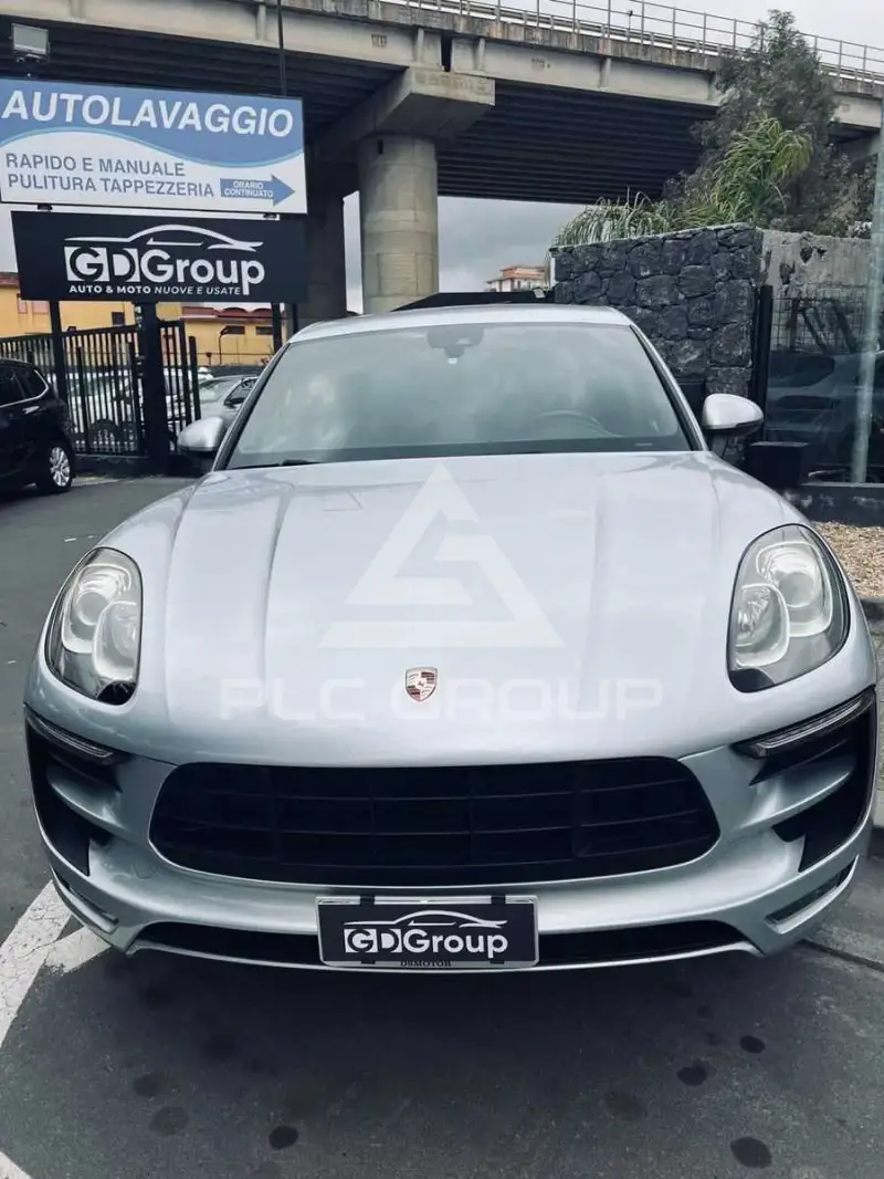 2015 Porsche MACAN