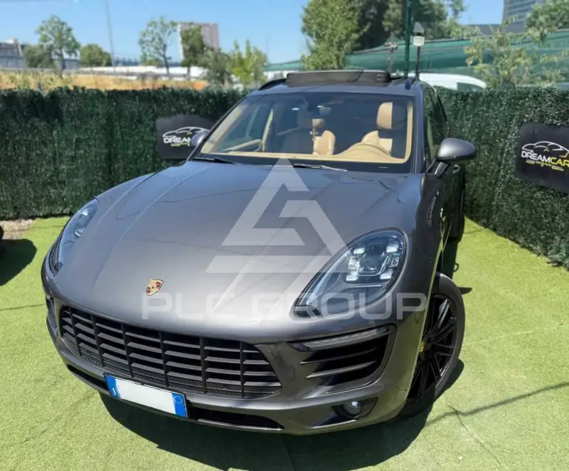 2014 Porsche MACAN