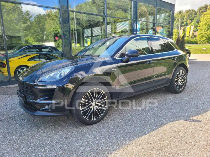 2015 Porsche MACAN