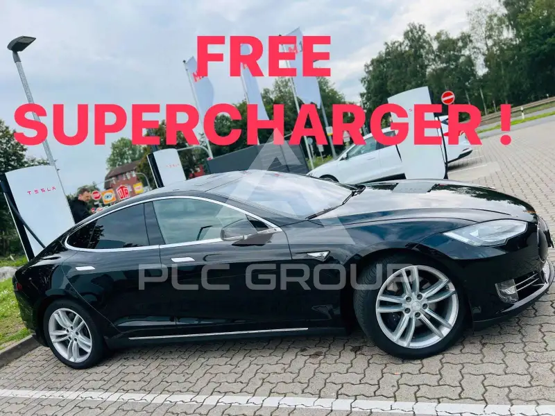 2015 Tesla Model S