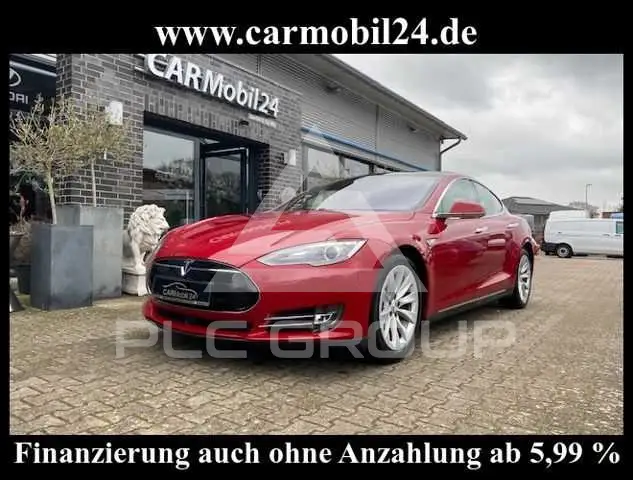 2015 Tesla Model S