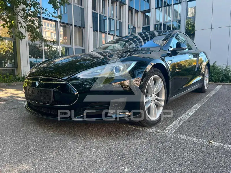 2015 Tesla Model S