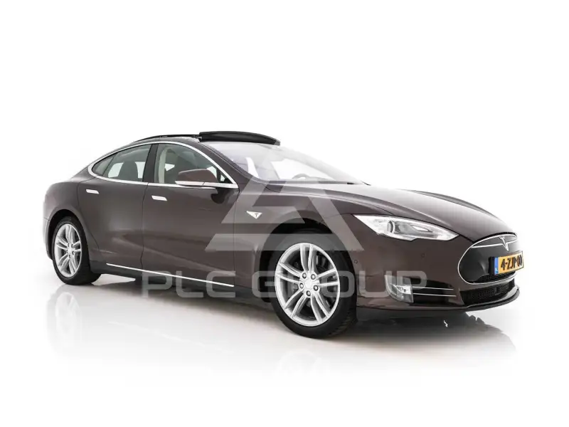 2015 Tesla Model S