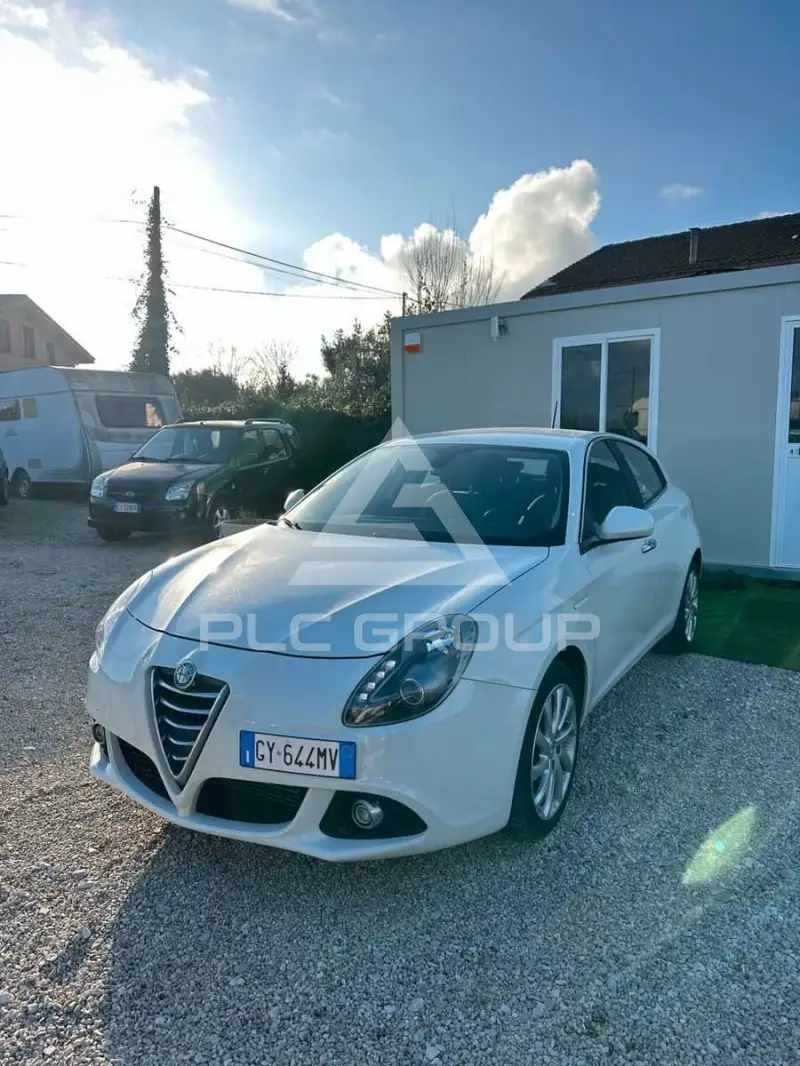 2015 Alfa Romeo Giulia