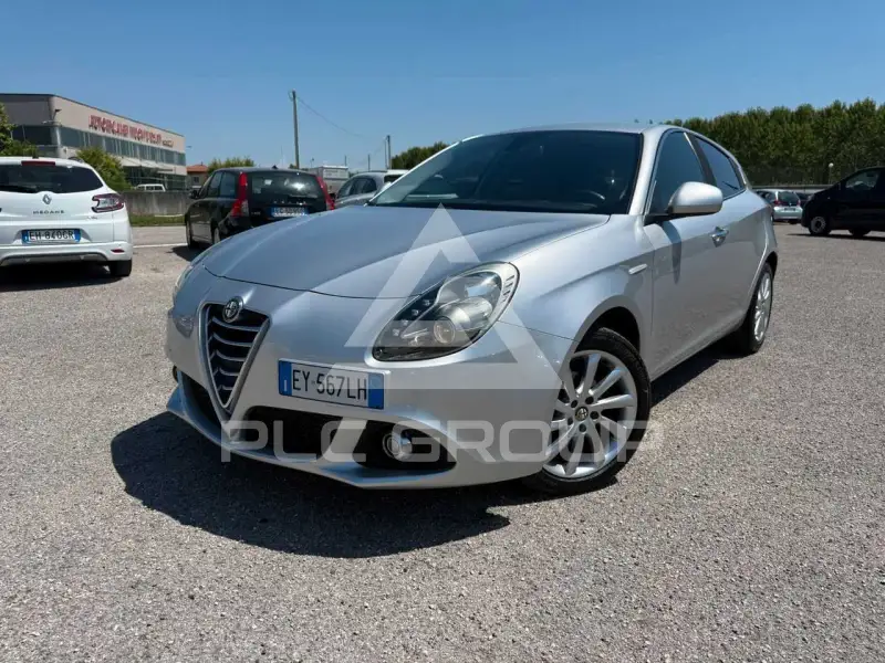 2015 Alfa Romeo Giulia