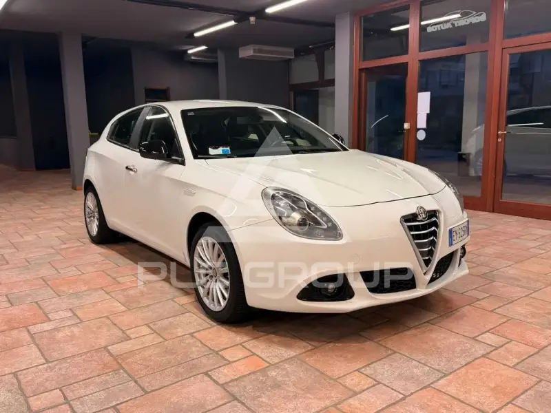 2015 Alfa Romeo Giulia