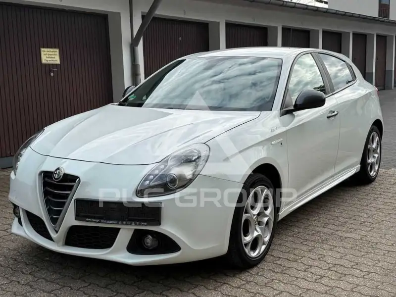 2015 Alfa Romeo Giulia
