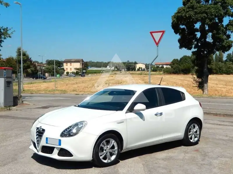 2015 Alfa Romeo Giulia