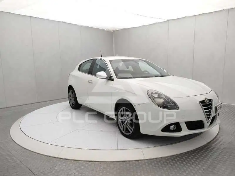 2015 Alfa Romeo Giulia
