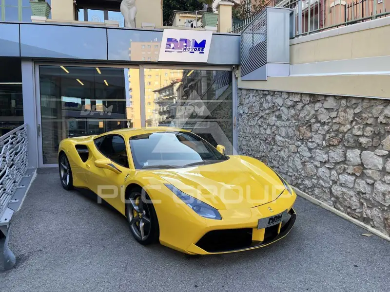 2015 Ferrari 488