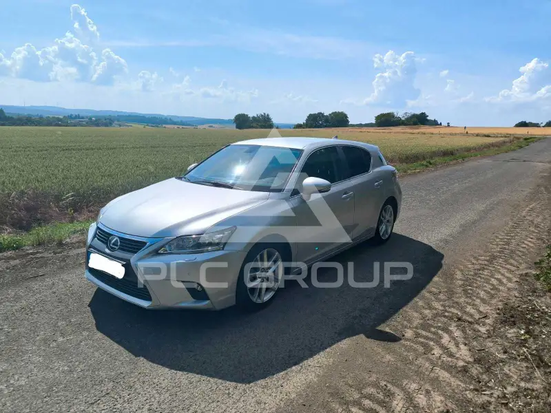 2015 Lexus CT200