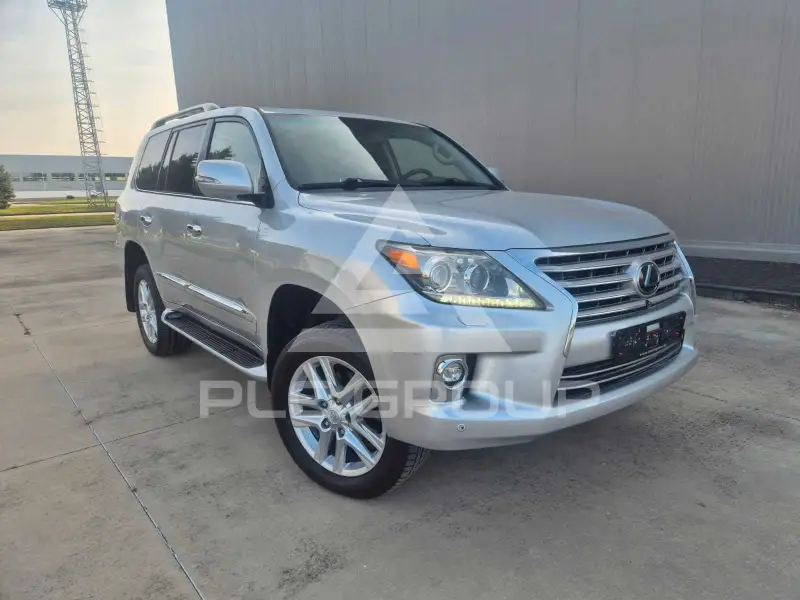 2015 Lexus LX570