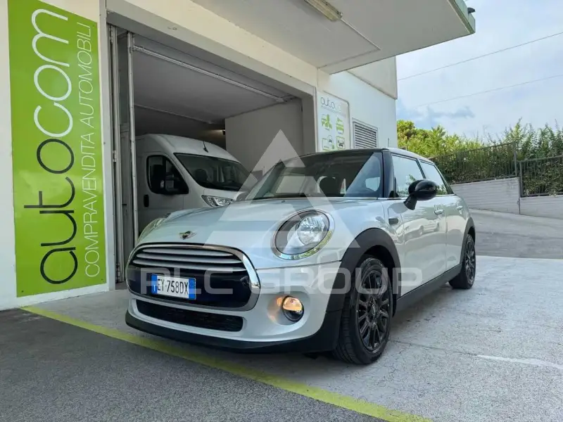 2015 Mini Unknown