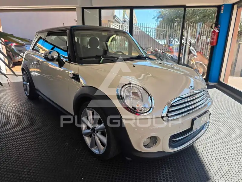 2014 Mini COOPER