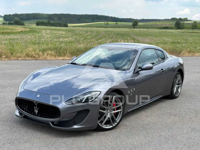 2015 Maserati GRANTURISMO