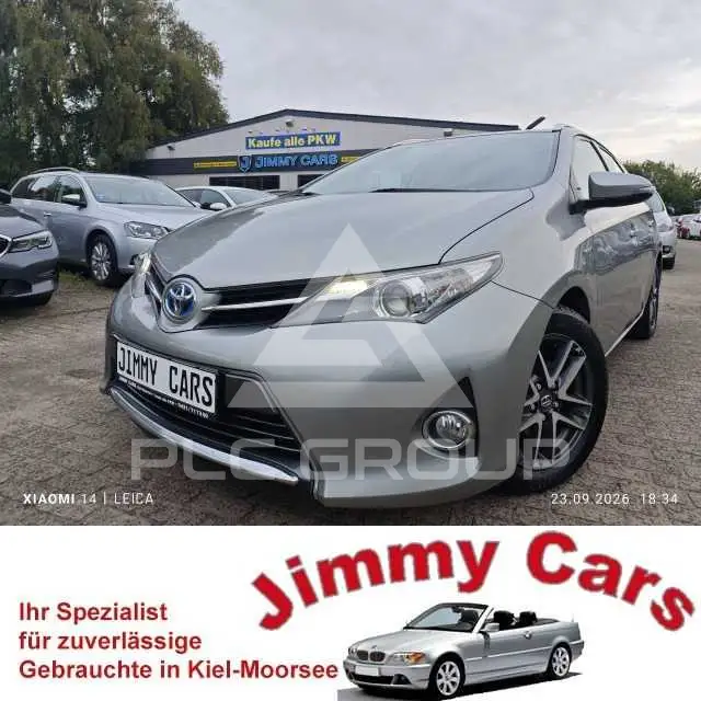 2015 Toyota AURIS