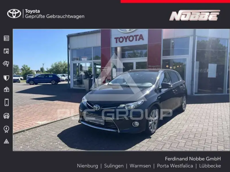 2015 Toyota AURIS