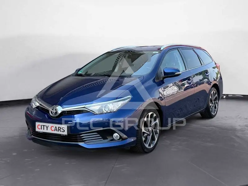 2015 Toyota AURIS
