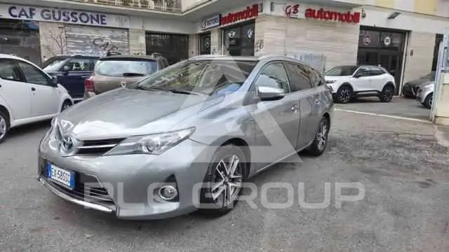 2015 Toyota AURIS