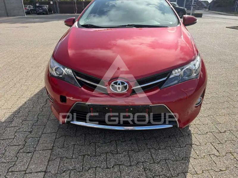 2015 Toyota AURIS