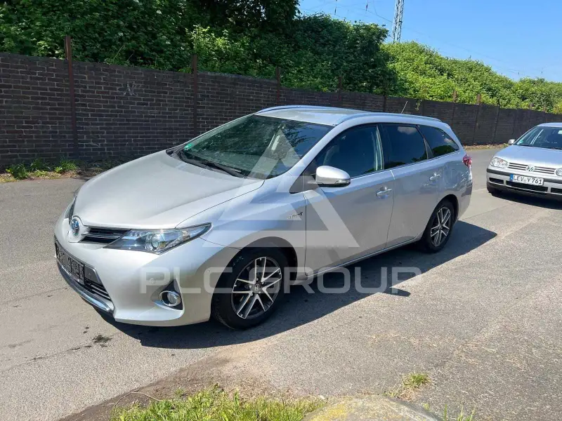 2015 Toyota AURIS
