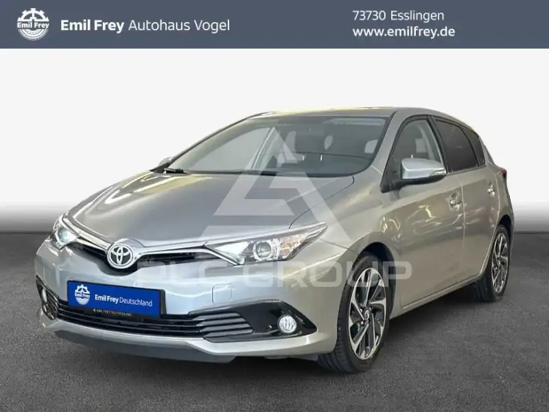 2015 Toyota AURIS