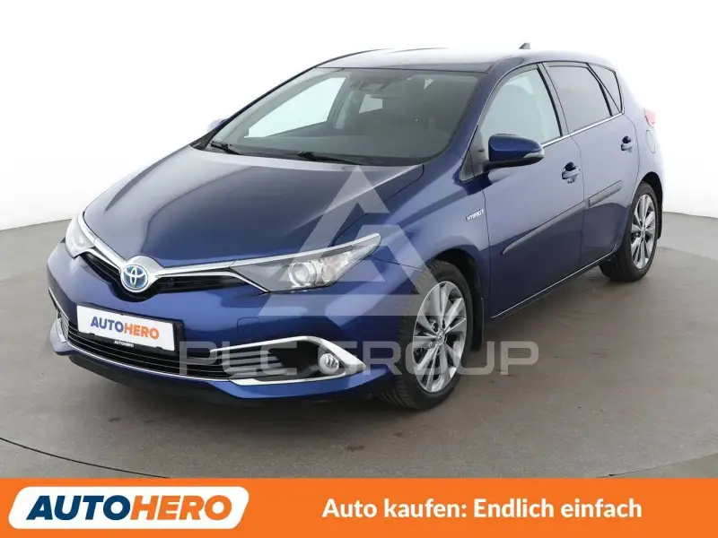 2015 Toyota AURIS