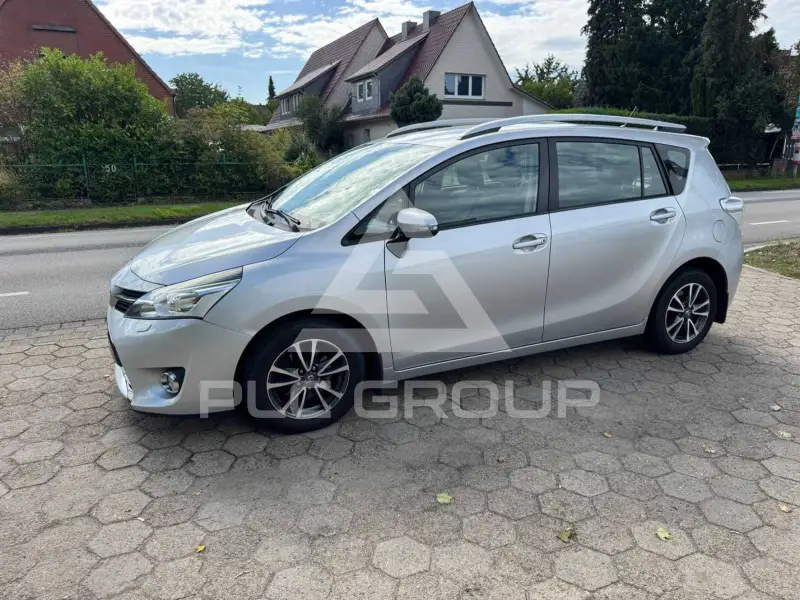2015 Toyota VERSO