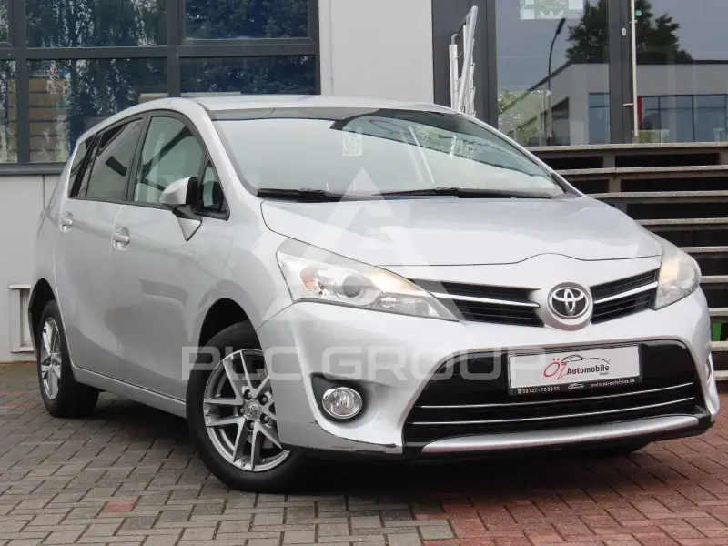 2015 Toyota VERSO