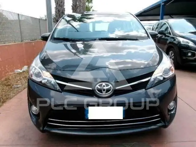 2015 Toyota VERSO