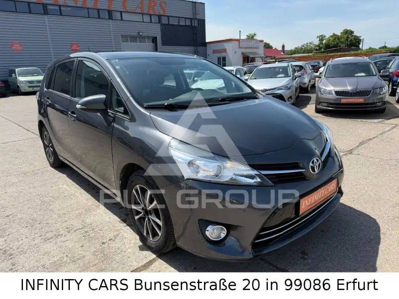 2015 Toyota VERSO