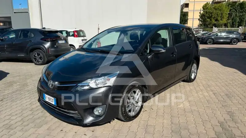 2015 Toyota VERSO