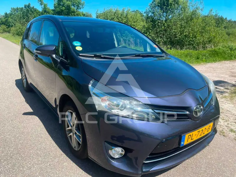 2015 Toyota VERSO