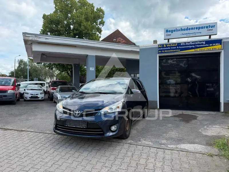 2015 Toyota VERSO