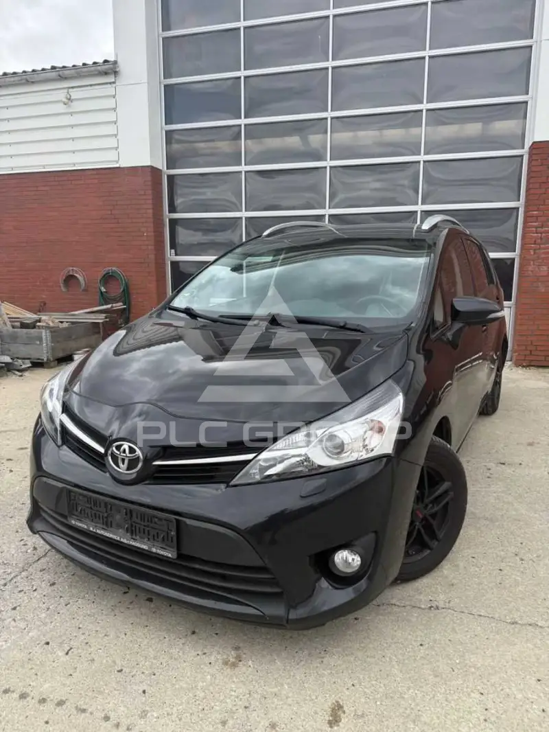 2015 Toyota VERSO